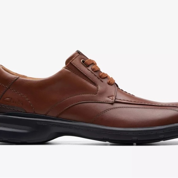 Clarks Men's Gessler Lace
Dark Tan Leather - Picture 1 of 5